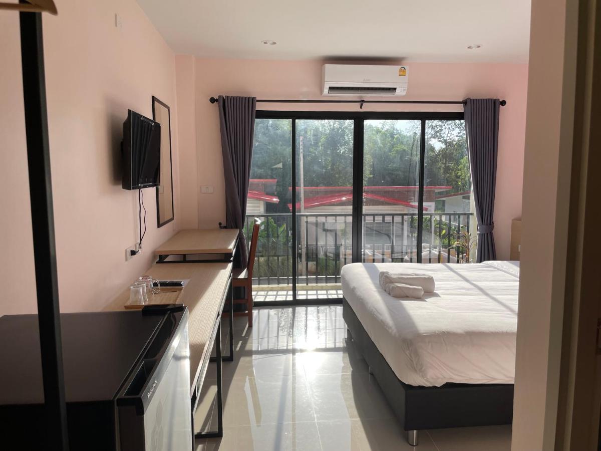 โรงแรมนิยม เอสทีเอ็น 2 - Niyom Stn 2 Hotel Ban Phue Εξωτερικό φωτογραφία